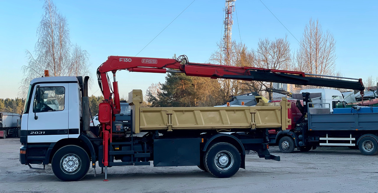 Camion benne MERCEDES-BENZ ACTROS: photos 9