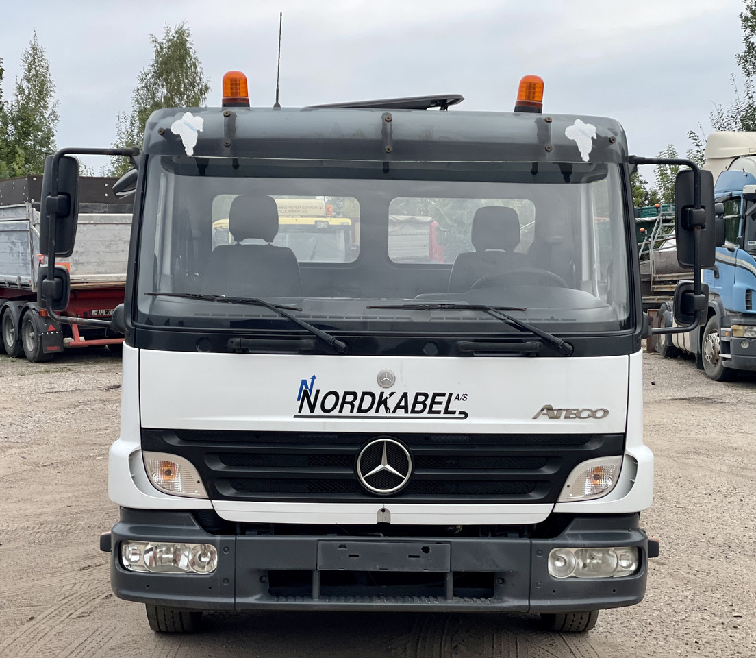 MERCEDES-BENZ ATEGO - Camion benne: photos 4 MERCEDES-BENZ ATEGO - Camion benne: photos 4