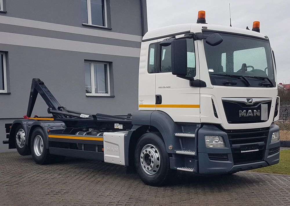 MAN TGS 26.420 E6 HAKOWIEC HS20 6x2 3-OSIE KLIMA - Camion ampliroll: photos 5 MAN TGS 26.420 E6 HAKOWIEC HS20 6x2 3-OSIE KLIMA - Camion ampliroll: photos 5