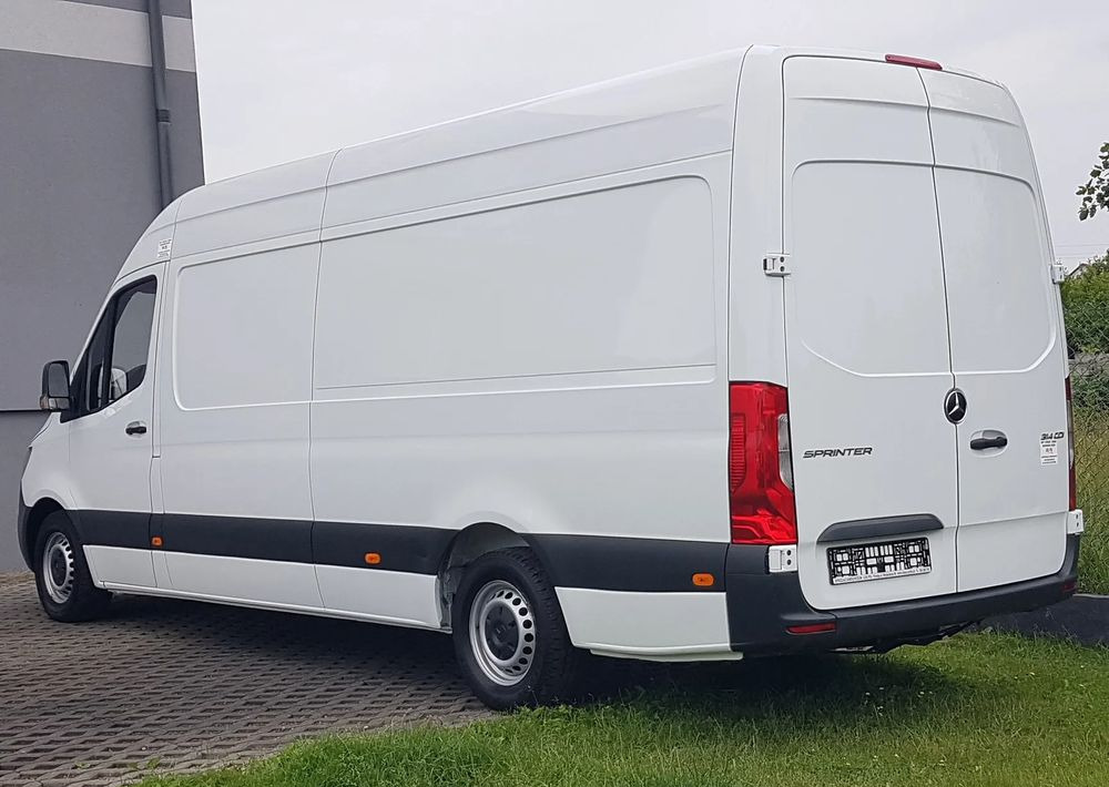 Mercedes-Benz SPRINTER MAXI CHŁODNIA AGREGAT 2 KOMORY GRZANIE KLIMA IZOTERMA MANUAL - Utilitaire frigorifique: photos 3 Mercedes-Benz SPRINTER MAXI CHŁODNIA AGREGAT 2 KOMORY GRZANIE KLIMA IZOTERMA MANUAL - Utilitaire frigorifique: photos 3