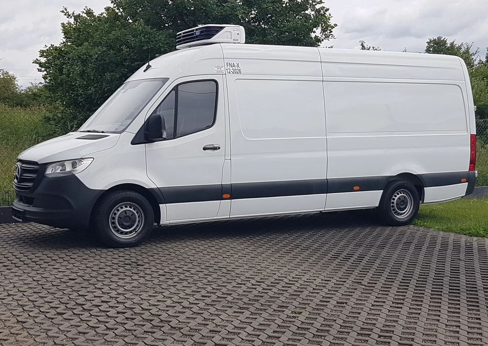 Mercedes-Benz SPRINTER MAXI CHŁODNIA AGREGAT GRZANIE IZOTERMA KLIMA ZASILANIE Z SILNIKA + ELEKTRYCZNE - Utilitaire frigorifique: photos 2 Mercedes-Benz SPRINTER MAXI CHŁODNIA AGREGAT GRZANIE IZOTERMA KLIMA ZASILANIE Z SILNIKA + ELEKTRYCZNE - Utilitaire frigorifique: photos 2