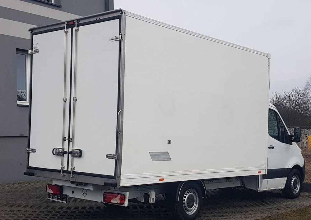 Mercedes-Benz Sprinter CHŁODNIA 8EP IZOTERMA AGREGAT ZANOTTI 4,12x2,15x2,30 KLIMA 314CDI - Utilitaire frigorifique: photos 4 Mercedes-Benz Sprinter CHŁODNIA 8EP IZOTERMA AGREGAT ZANOTTI 4,12x2,15x2,30 KLIMA 314CDI - Utilitaire frigorifique: photos 4