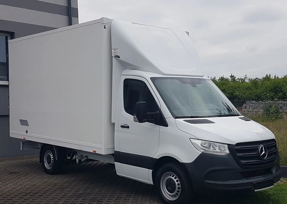 Mercedes-Benz Sprinter KONTENER 8EP 4,11x2,15x2,30 KLIMA 314 CDI MANUAL KRAJOWY - Fourgon grand volume: photos 1 Mercedes-Benz Sprinter KONTENER 8EP 4,11x2,15x2,30 KLIMA 314 CDI MANUAL KRAJOWY - Fourgon grand volume: photos 1