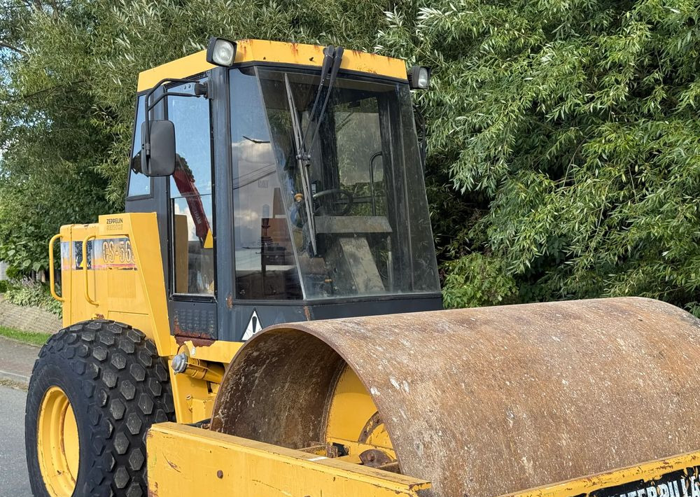 Caterpillar * Walec Drogowy CAT CS-563 * - Compacteur: photos 4 Caterpillar * Walec Drogowy CAT CS-563 * - Compacteur: photos 4