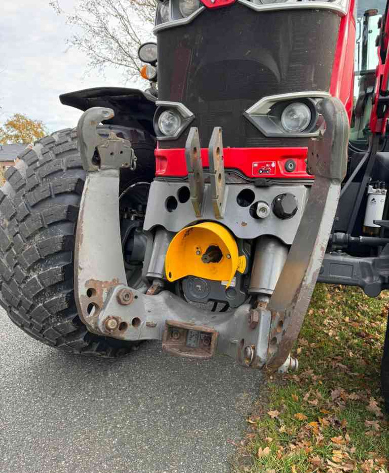 Massey Ferguson 7715S Dyna-6 Efficient Tractoren - Tracteur agricole: photos 5 Massey Ferguson 7715S Dyna-6 Efficient Tractoren - Tracteur agricole: photos 5