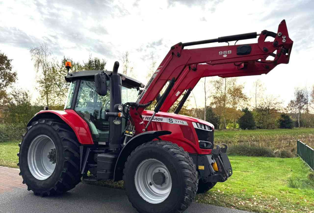 Massey Ferguson 7715S Dyna-6 Efficient Tractoren - Tracteur agricole: photos 2 Massey Ferguson 7715S Dyna-6 Efficient Tractoren - Tracteur agricole: photos 2