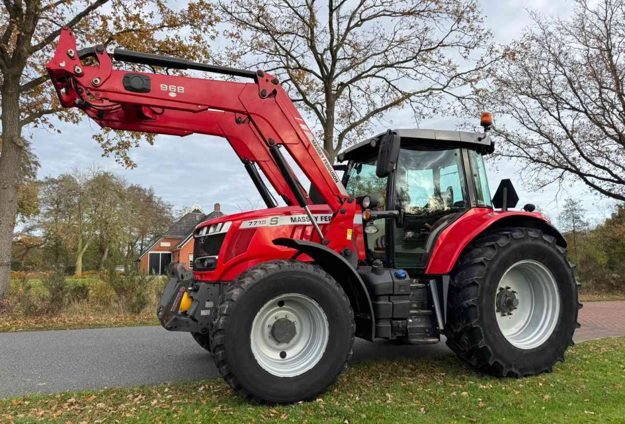 Massey Ferguson 7715S Dyna-6 Efficient Tractoren - Tracteur agricole: photos 1 Massey Ferguson 7715S Dyna-6 Efficient Tractoren - Tracteur agricole: photos 1