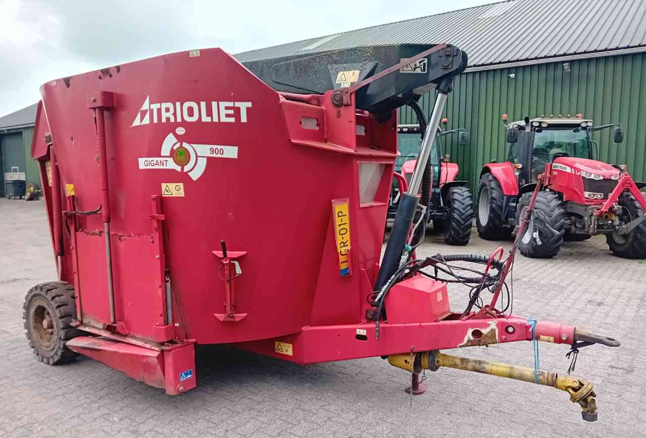 Trioliet Gigant 900 voermengwagen - Mélangeuse: photos 5 Trioliet Gigant 900 voermengwagen - Mélangeuse: photos 5