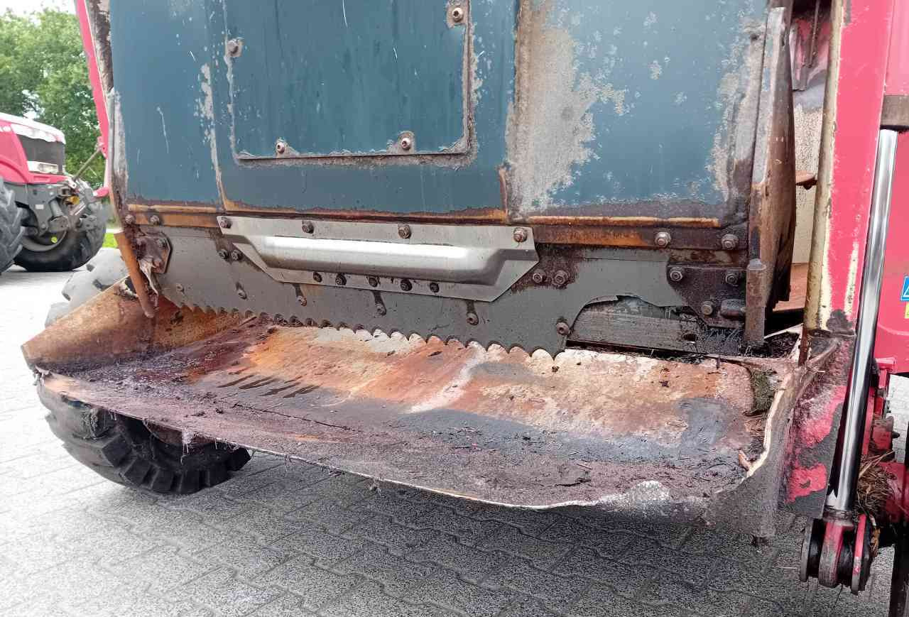 Trioliet Gigant 900 voermengwagen - Mélangeuse: photos 4 Trioliet Gigant 900 voermengwagen - Mélangeuse: photos 4