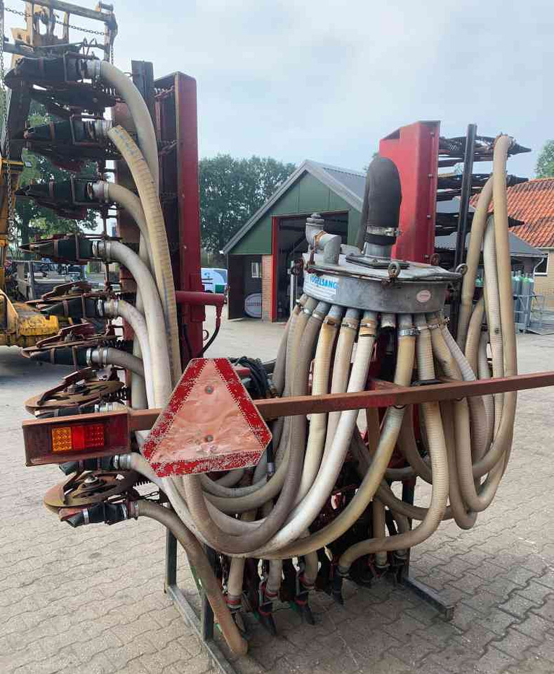 Vredo Graslandbemester, injecteur, mestverwerking - Enfouisseur à dents: photos 4 Vredo Graslandbemester, injecteur, mestverwerking - Enfouisseur à dents: photos 4