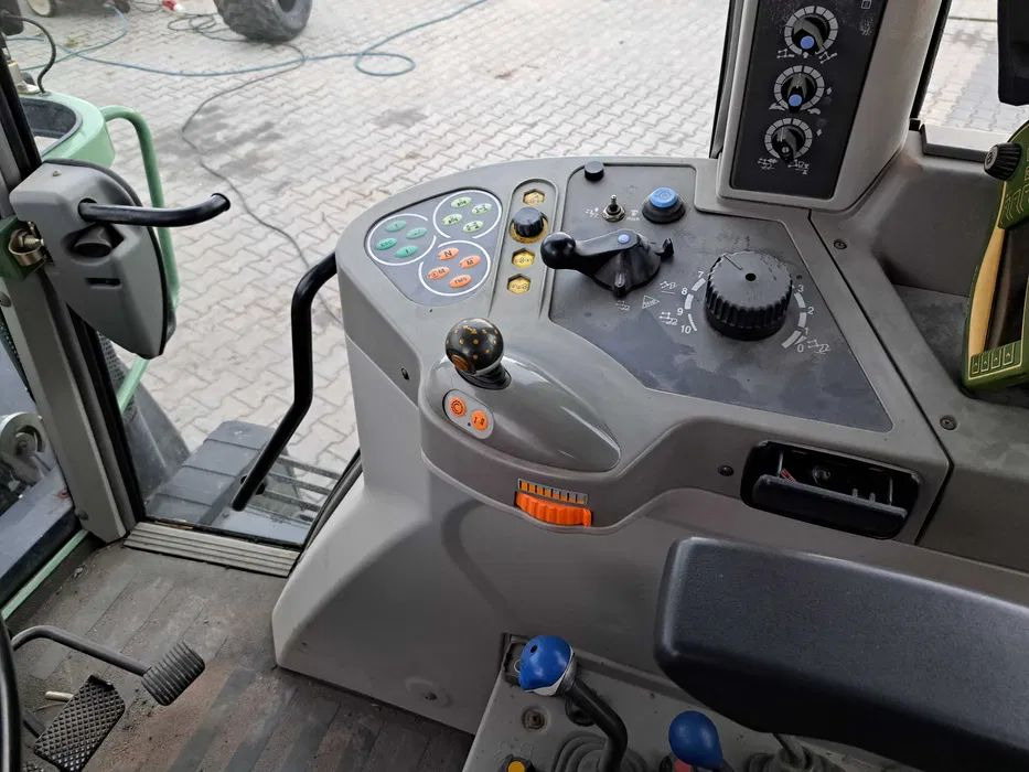 Ciągnik Fendt 312 vario TMS - Tracteur agricole: photos 3 Ciągnik Fendt 312 vario TMS - Tracteur agricole: photos 3