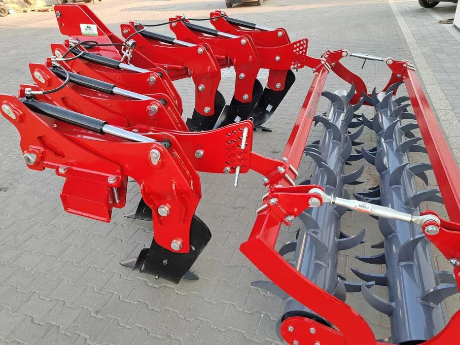 Głębosz AMJ Agro 6 łap non-stop hydrauliczne zabezpieczenie LEASING - Décompacteur: photos 4 Głębosz AMJ Agro 6 łap non-stop hydrauliczne zabezpieczenie LEASING - Décompacteur: photos 4