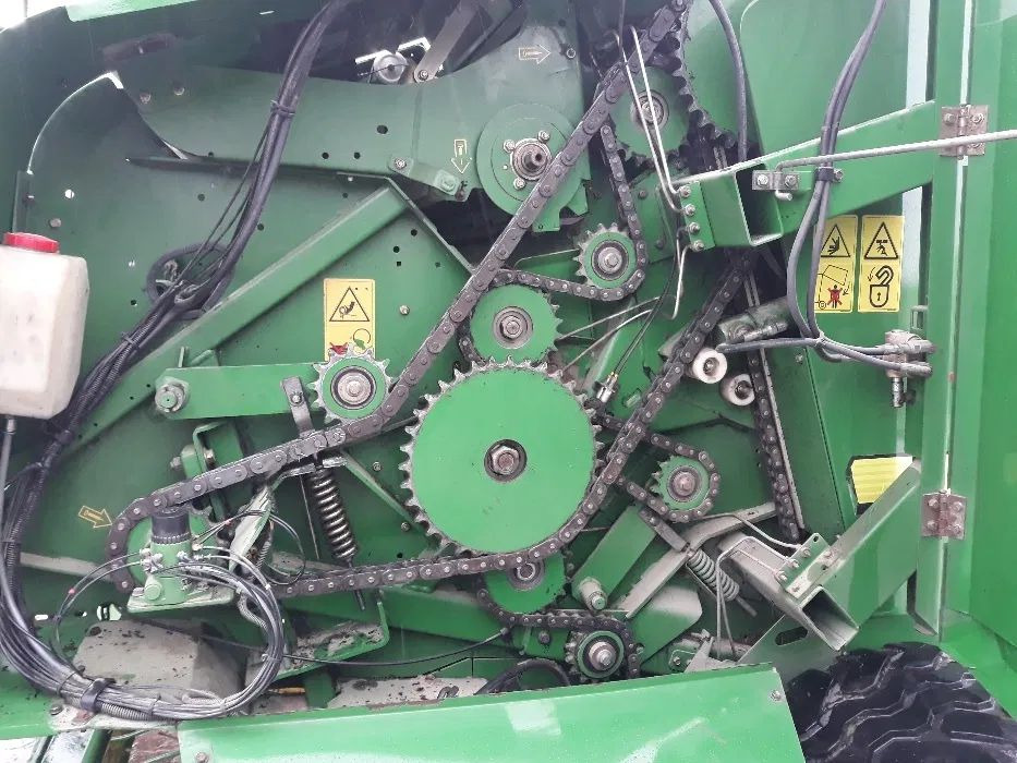 JOHN DEERE 644/2011r 578 PREMIUM opuszczana podloga cover edge - Presse à balles rondes: photos 3 JOHN DEERE 644/2011r 578 PREMIUM opuszczana podloga cover edge - Presse à balles rondes: photos 3