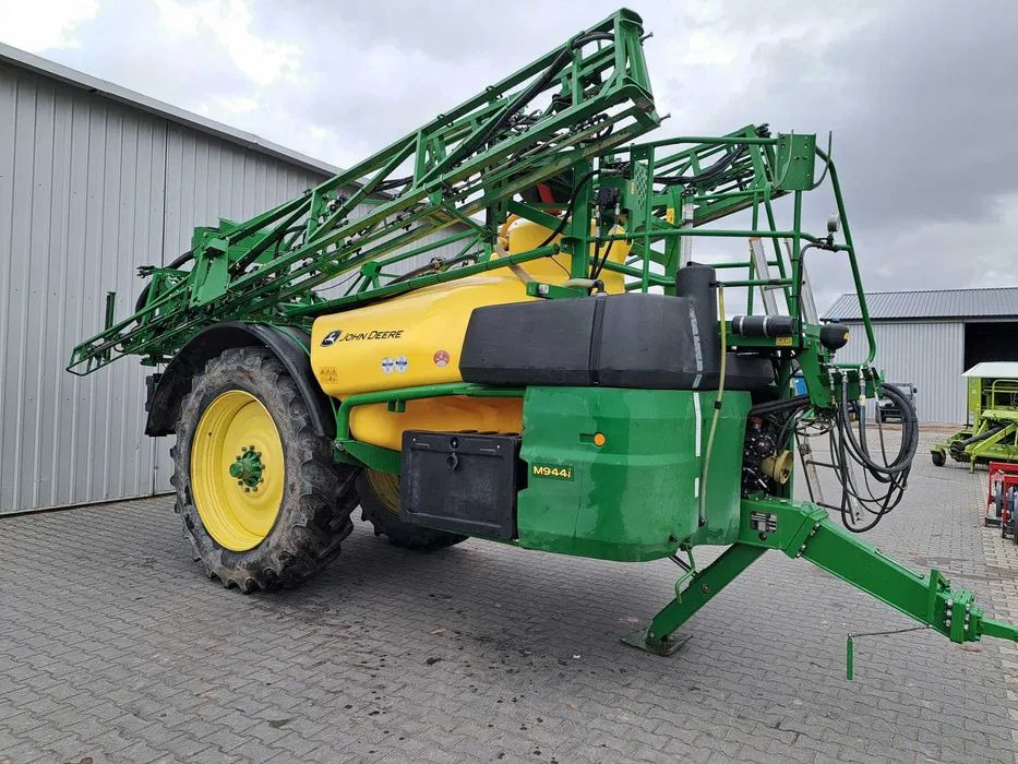 John Deere 944i - Pulvérisateur traîné: photos 4 John Deere 944i - Pulvérisateur traîné: photos 4