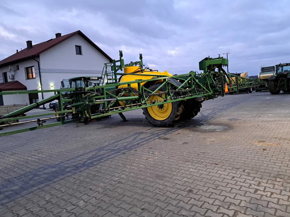 John Deere M944I - Pulvérisateur traîné: photos 5 John Deere M944I - Pulvérisateur traîné: photos 5