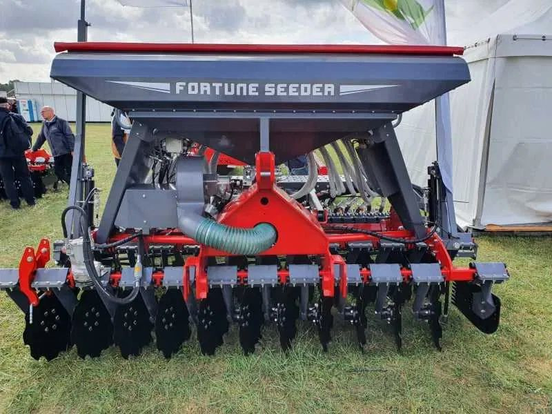 Siewnik pneumatyczny FORTUNE SEEDER 3m AMJ AGRO , BRASTAL - Semoir: photos 1 Siewnik pneumatyczny FORTUNE SEEDER 3m AMJ AGRO , BRASTAL - Semoir: photos 1
