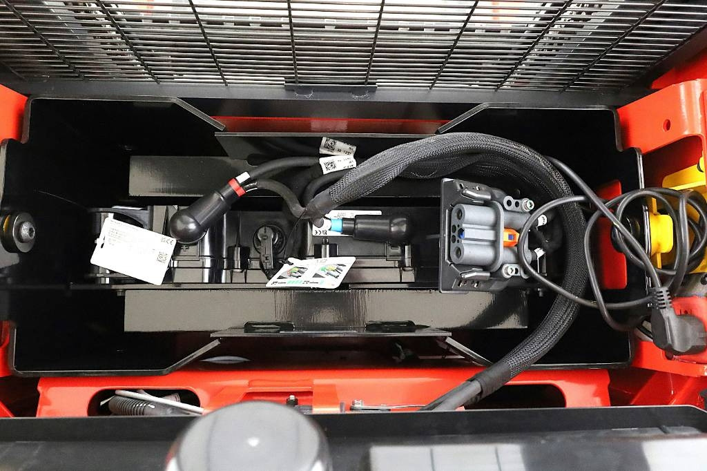 Chariot à mât rétractable neuf Linde L 14 AS AP Li-ION NEW UNUSED: photos 20 Chariot à mât rétractable neuf Linde L 14 AS AP Li-ION NEW UNUSED: photos 20