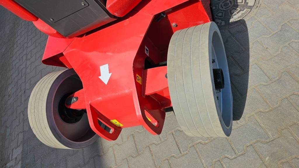 Nacelle articulée Manitou 120 AET JC: photos 14 Nacelle articulée Manitou 120 AET JC: photos 14