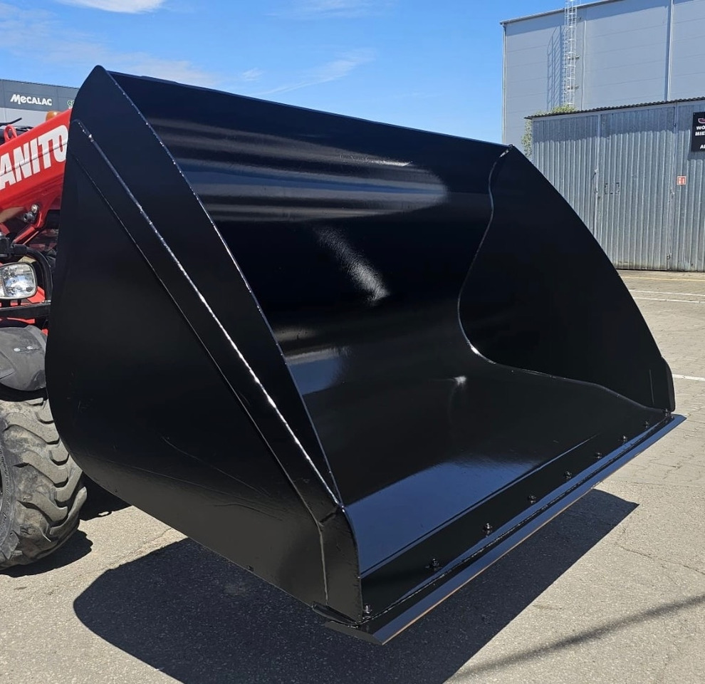 Manitou CBA 2000L 2450 - Godet pour Engins de chantier: photos 1 Manitou CBA 2000L 2450 - Godet pour Engins de chantier: photos 1