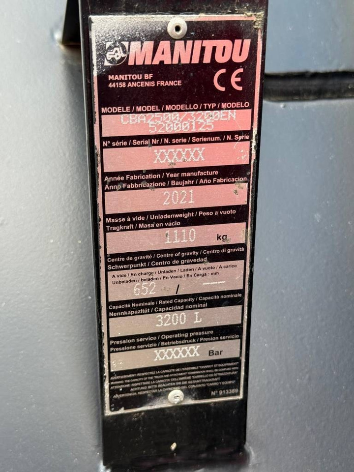 Manitou CBA 2500/3200 EN 3,2m3 52000125 2021 - Godet pour Engins de chantier: photos 5 Manitou CBA 2500/3200 EN 3,2m3 52000125 2021 - Godet pour Engins de chantier: photos 5