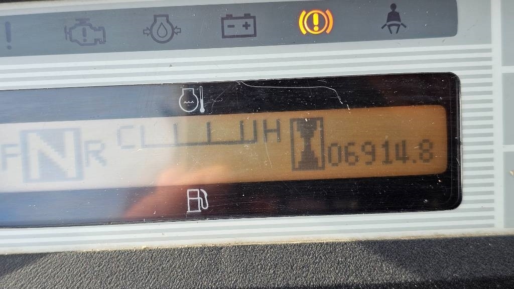 UniCarriers DX 18 P1D1A18LQ - Chariot élévateur à gaz: photos 5 UniCarriers DX 18 P1D1A18LQ - Chariot élévateur à gaz: photos 5
