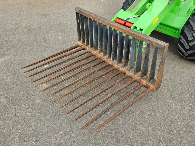 Avant Tegelriek - Accessoire pour Machine agricole: photos 3 Avant Tegelriek - Accessoire pour Machine agricole: photos 3