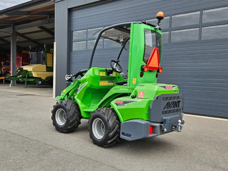 Avant 635i Rental mini-shovel - Chargeuse compacte sur chenilles: photos 5 Avant 635i Rental mini-shovel - Chargeuse compacte sur chenilles: photos 5