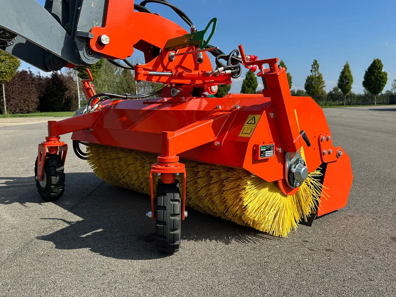 Holaras H-150 Veegmachine - Balayeuse industrielle: photos 4 Holaras H-150 Veegmachine - Balayeuse industrielle: photos 4