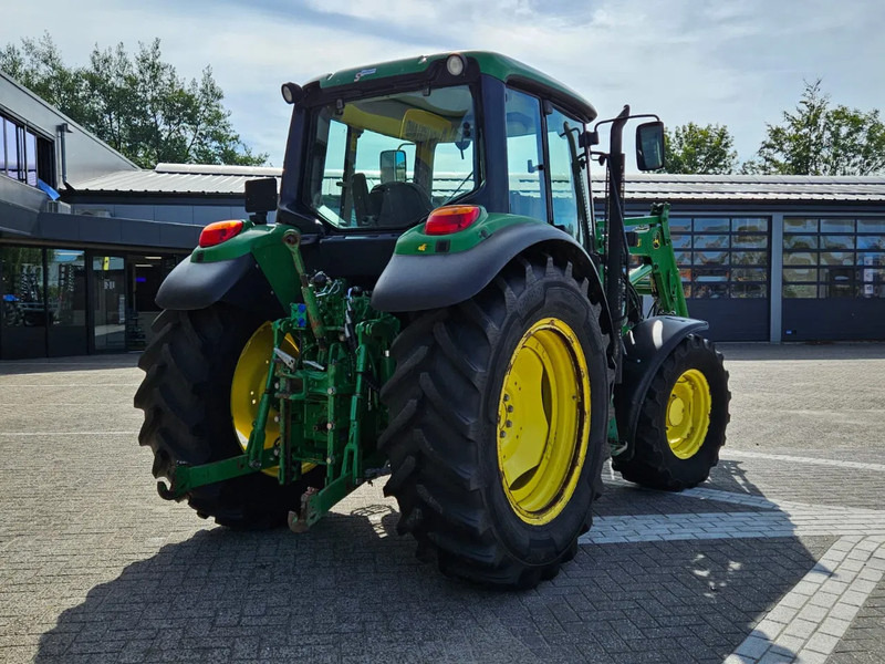 John Deere met 631 voorlader 6230 - Tracteur agricole: photos 4 John Deere met 631 voorlader 6230 - Tracteur agricole: photos 4
