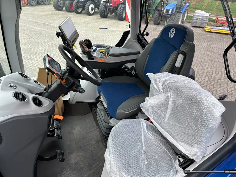 New Holland T7.270 AC Next Gen - crédit-bail New Holland T7.270 AC Next Gen: photos 18