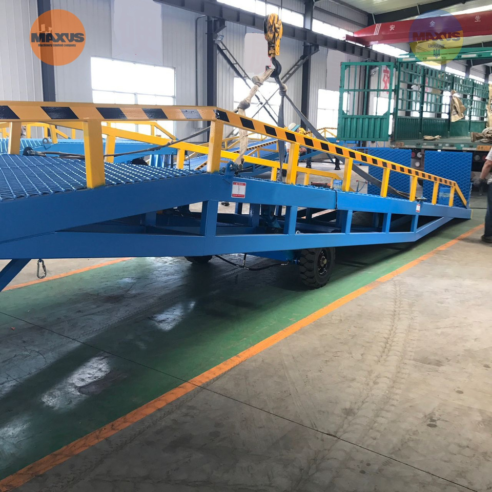 Maxus Mobilna Rampa załadunkowa 10ton/NEW mobile loading ramp with a capacity of 10 tons/NEUE mobile Ladebühne mit einer Kapazität von 10 Tonnen/Rampă mobilă de încărcare nouă cu capacitate de 10 tone/Maxus - Rampe de chargement: photos 1 Maxus Mobilna Rampa załadunkowa 10ton/NEW mobile loading ramp with a capacity of 10 tons/NEUE mobile Ladebühne mit einer Kapazität von 10 Tonnen/Rampă mobilă de încărcare nouă cu capacitate de 10 tone/Maxus - Rampe de chargement: photos 1