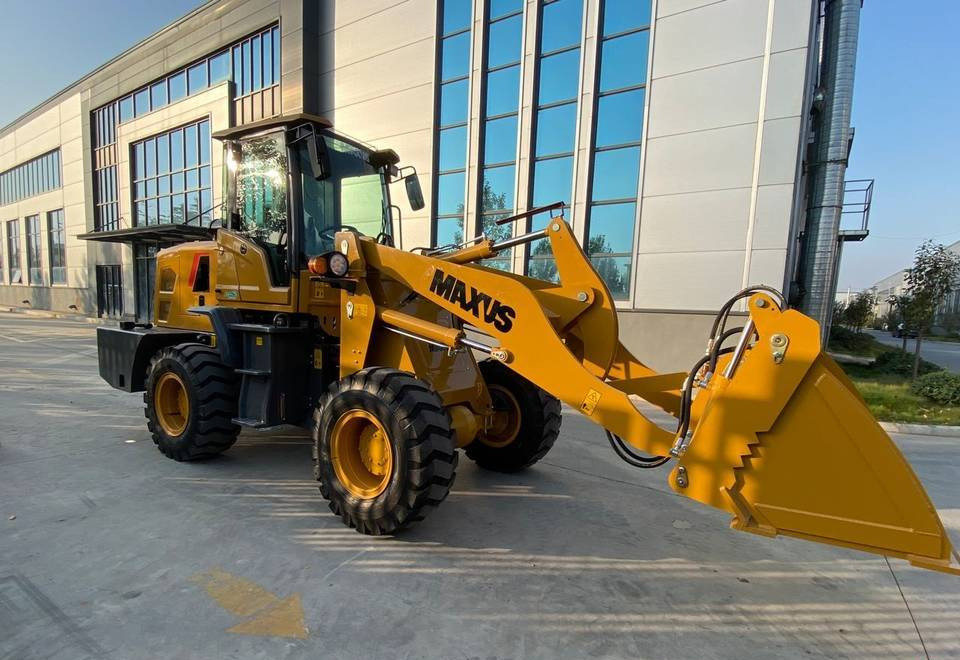 Tracteur agricole neuf NEW Tractor 30 HP 4x4 MAXUS Warranty  НОВИЙ Трактор 30 К.с. 4x4 MAXUS Гарантія  NOWY Ciągnik 30 KM 4x4 MAXUS Gwarancja: photos 7