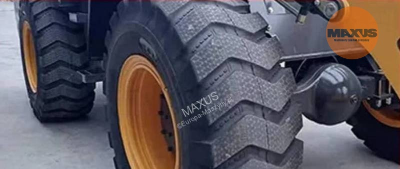 Maxus Навантажувач Bobcat 4x4 - Chargeuse sur pneus: photos 3 Maxus Навантажувач Bobcat 4x4 - Chargeuse sur pneus: photos 3