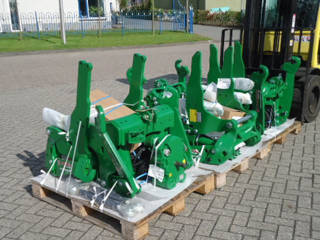 Zuidberg John Deere fronthef, frontaftakas, frontlinkage, - Pièces de rechange pour Machine agricole: photos 2 Zuidberg John Deere fronthef, frontaftakas, frontlinkage, - Pièces de rechange pour Machine agricole: photos 2