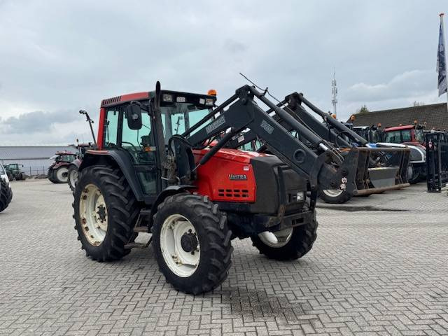 Tracteur agricole Valtra Valmet 6650 Hitech, voorlader, vloeistofkoppeling: photos 19