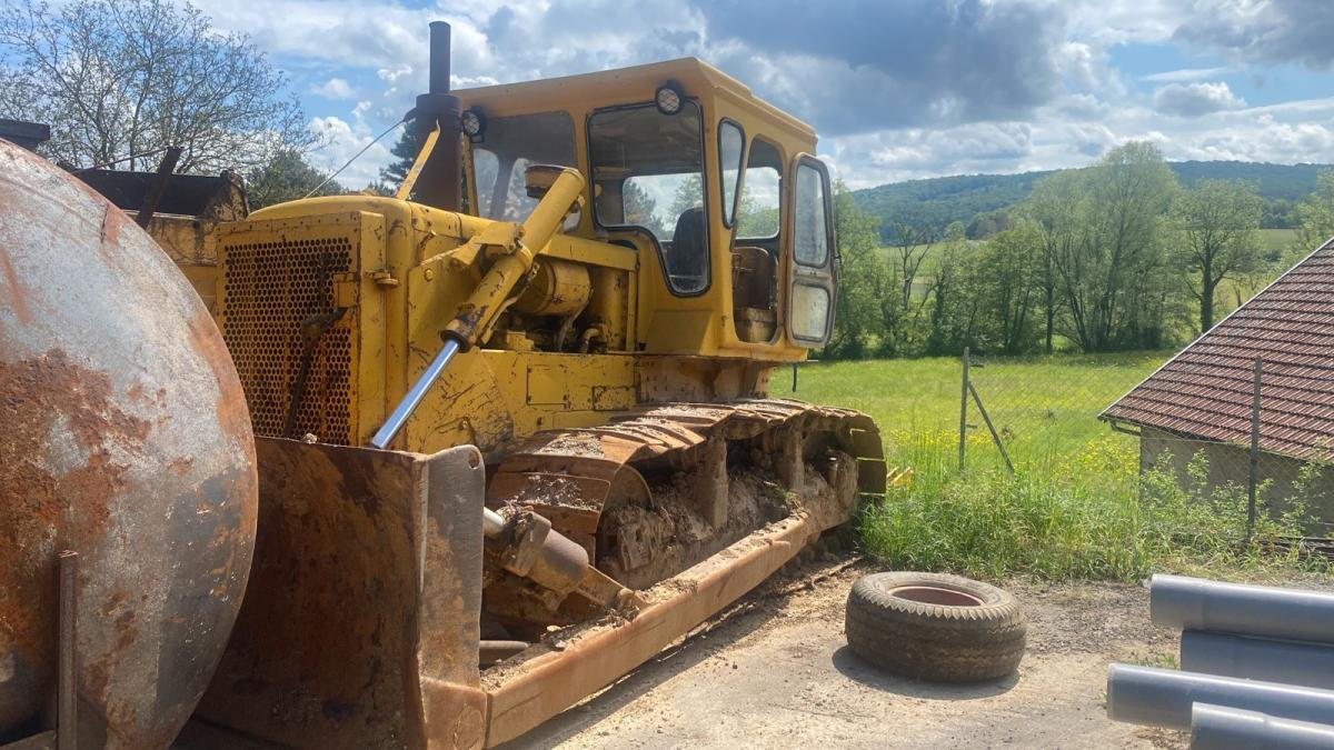 Caterpillar D6C - Bulldozer: photos 4 Caterpillar D6C - Bulldozer: photos 4