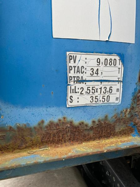 Fruehauf GT TRAILOR - Semi-remorque rideaux coulissants: photos 5 Fruehauf GT TRAILOR - Semi-remorque rideaux coulissants: photos 5