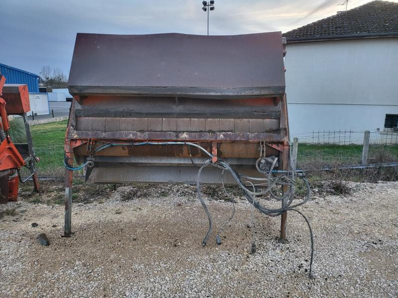 Mauguin ROLA 400 DE - Travaux routiers: photos 2 Mauguin ROLA 400 DE - Travaux routiers: photos 2