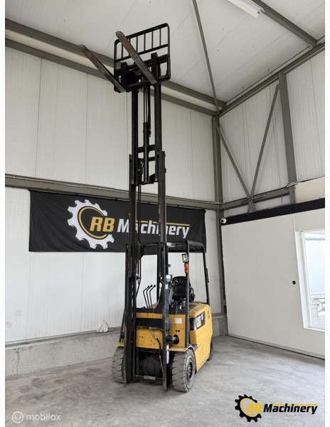 Caterpillar EP25K PAC - crédit-bail Caterpillar EP25K PAC: photos 7