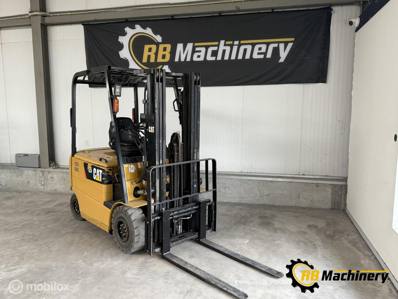 Caterpillar EP25K PAC - crédit-bail Caterpillar EP25K PAC: photos 8