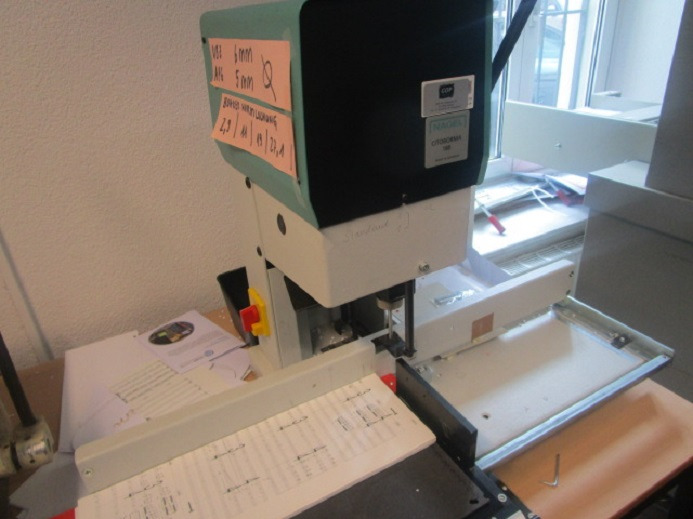 EINSPINDELBOHRMASCHINE NAGEL CITOBORMA 180 - Machine d'impression: photos 5 EINSPINDELBOHRMASCHINE NAGEL CITOBORMA 180 - Machine d'impression: photos 5