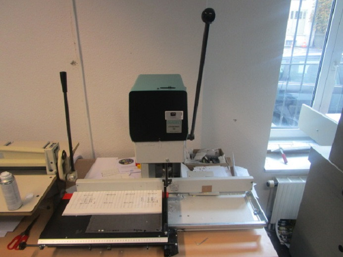 EINSPINDELBOHRMASCHINE NAGEL CITOBORMA 180 - Machine d'impression: photos 2 EINSPINDELBOHRMASCHINE NAGEL CITOBORMA 180 - Machine d'impression: photos 2
