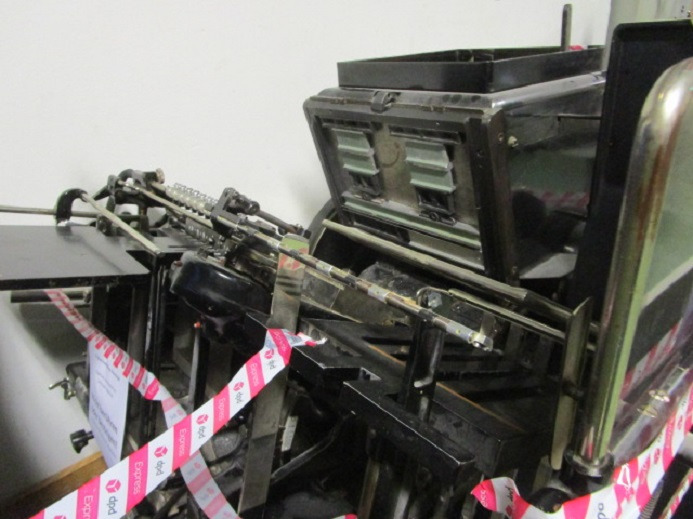 HEIDELBERG TIEGEL A3 - Presse offset: photos 2 HEIDELBERG TIEGEL A3 - Presse offset: photos 2