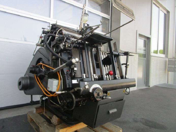 HEIDELBERG TIEGEL A4 MIT HEISSFOLIENPRÄGEEINRICHTUNG - Presse offset: photos 1 HEIDELBERG TIEGEL A4 MIT HEISSFOLIENPRÄGEEINRICHTUNG - Presse offset: photos 1