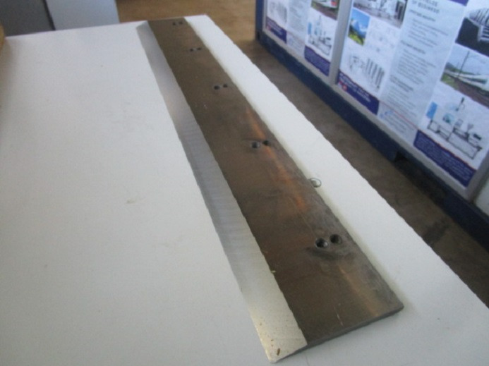 1X ERSATZMESSER FÜR EBA 551 LT - Pièces de rechange pour Machine d'impression: photos 3 1X ERSATZMESSER FÜR EBA 551 LT - Pièces de rechange pour Machine d'impression: photos 3