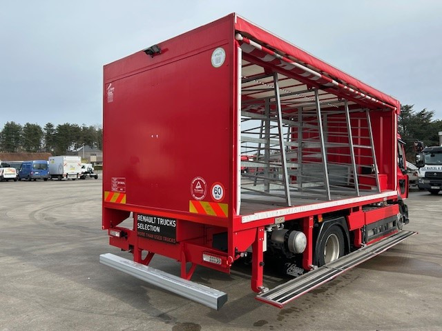 Renault Trucks D - Camion: photos 3 Renault Trucks D - Camion: photos 3