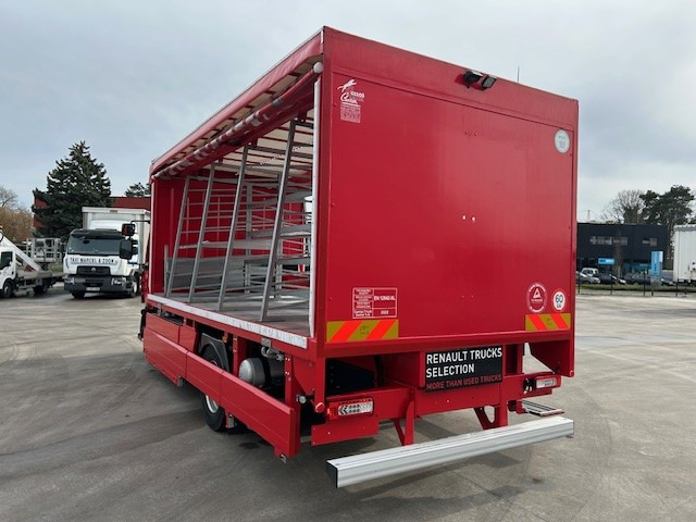 Renault Trucks D - Camion: photos 4 Renault Trucks D - Camion: photos 4
