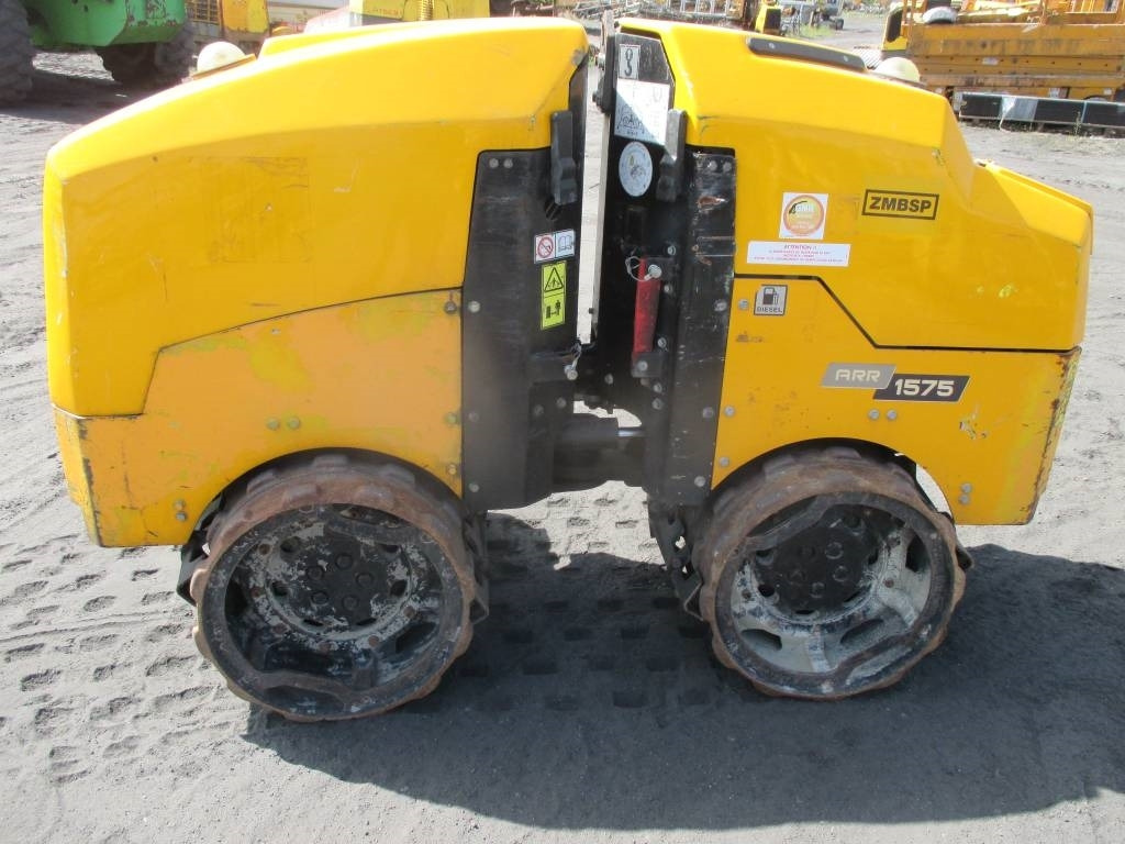 Ammann ARR 1575 - Compacteur à pieds de mouton/ Monocylindre: photos 1 Ammann ARR 1575 - Compacteur à pieds de mouton/ Monocylindre: photos 1