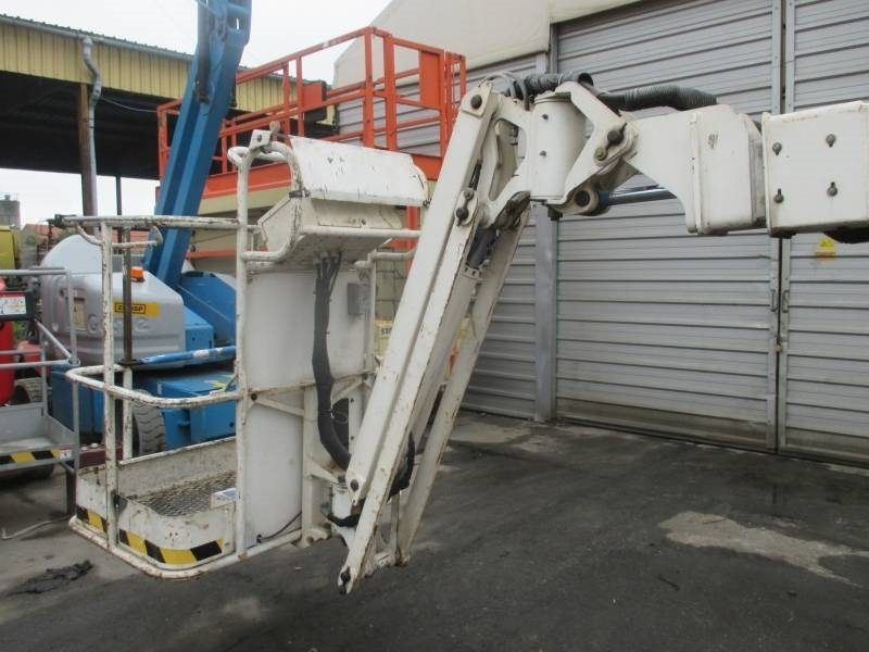 Genie Z 30 - Nacelle articulée: photos 3 Genie Z 30 - Nacelle articulée: photos 3