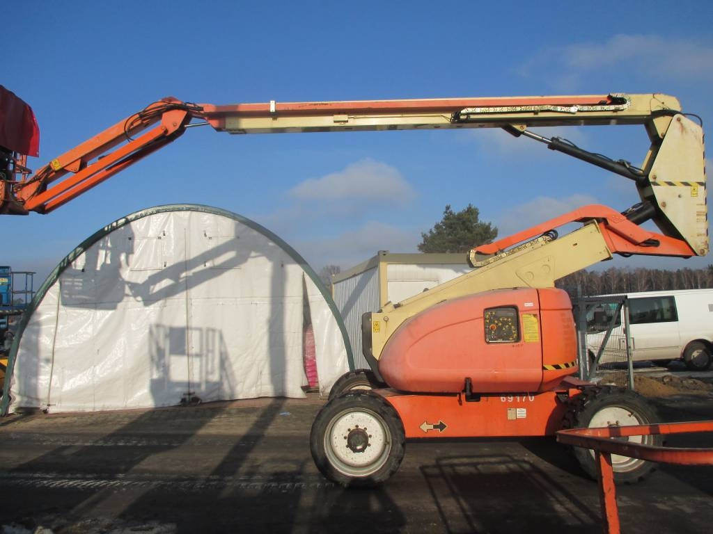 JLG 600 AJ - Nacelle articulée: photos 1 JLG 600 AJ - Nacelle articulée: photos 1
